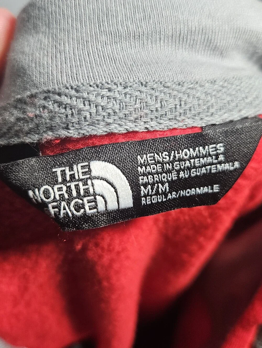 The North Face Outdoor Activewear Skater Streetwear Red Hoodie Center Logo Med